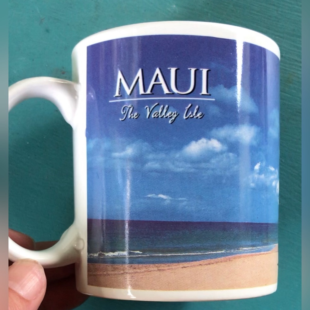 Maui coffee mug.